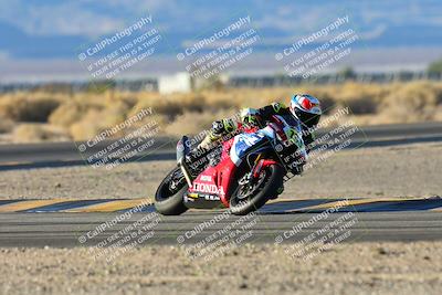 media/Dec-07-2024-CVMA (Sat) [[21c5f1ef85]]/Race 11-Amateur Supersport Open/